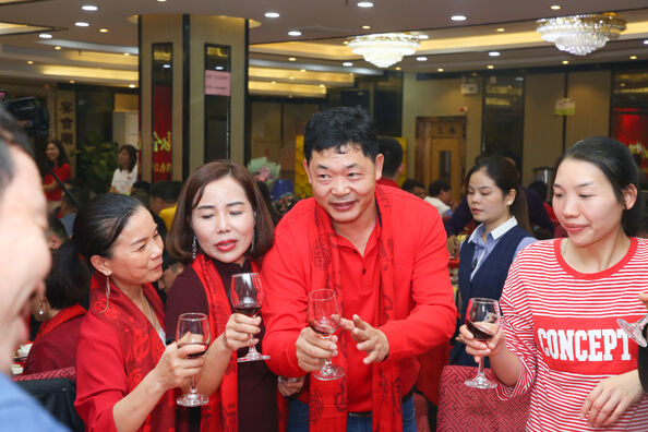 Shenzhen Yong Xing Zhan Xing Technology Co,. Ltd.